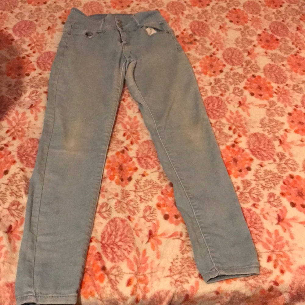 Jeans